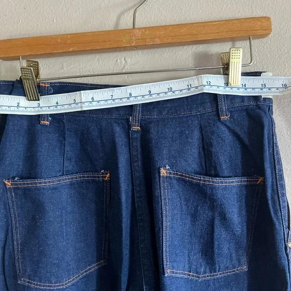 Vintage Blue Jeans - Picture 3 of 13